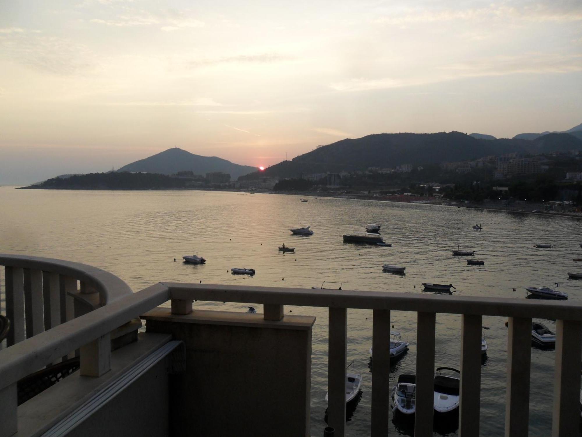 Apartments Paradiso Budva Exterior photo